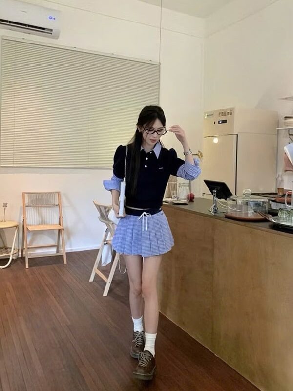 Set Áo Polo Và Váy Xếp Ly Colyn