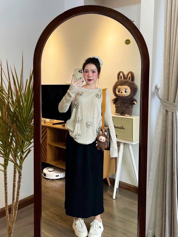 Áo len trang trí hoa Colyn