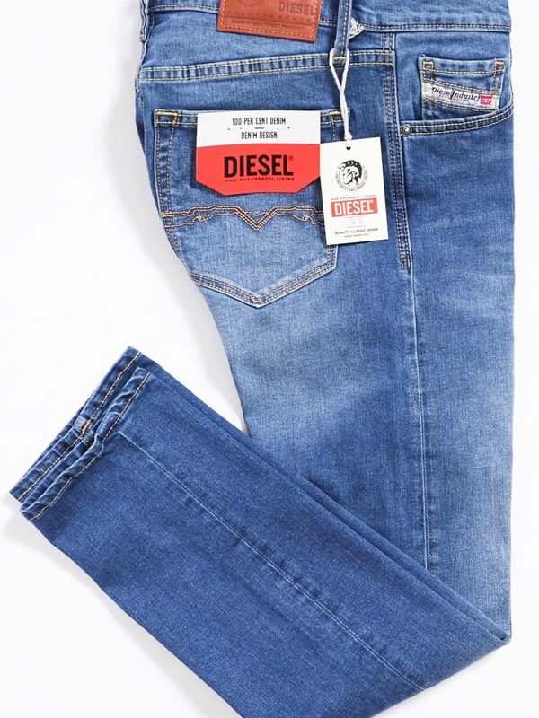 Xưởng may quần jean Diesel xanh sáng