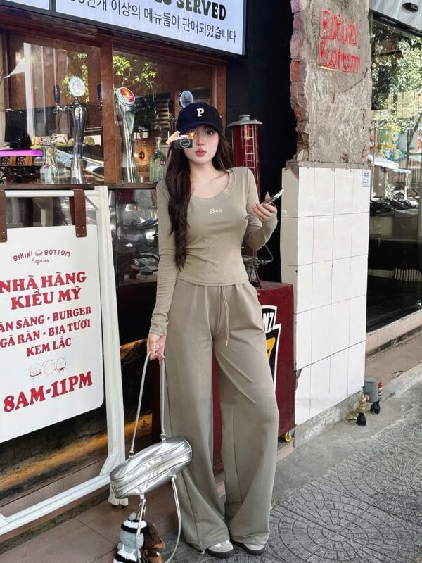 Sỉ Set Áo Tay Dài Colyn Mix Quần Suông