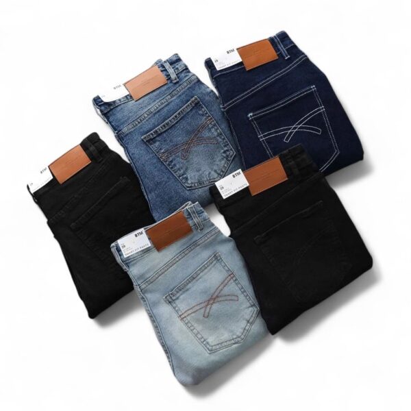 Quần jean BTM slim co giãn sản xuất năm 2025