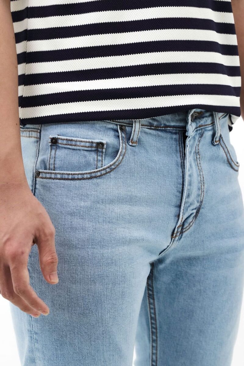 Quần jean Defoxx wash bạc 250711 ống slimfit