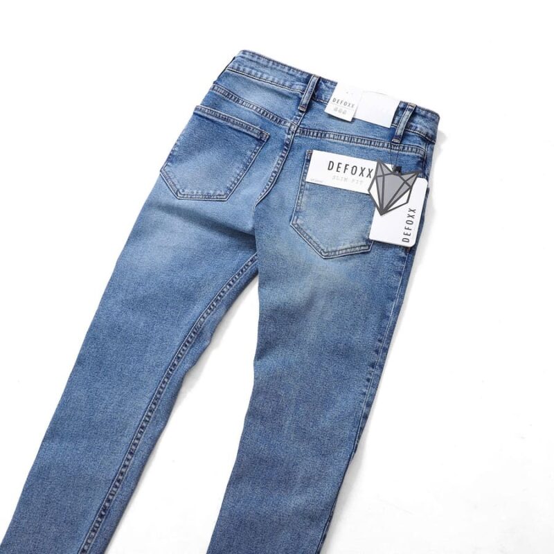 Quần jean Defoxx 241147 rách nhẹ form slim co giãn - Ảnh 6